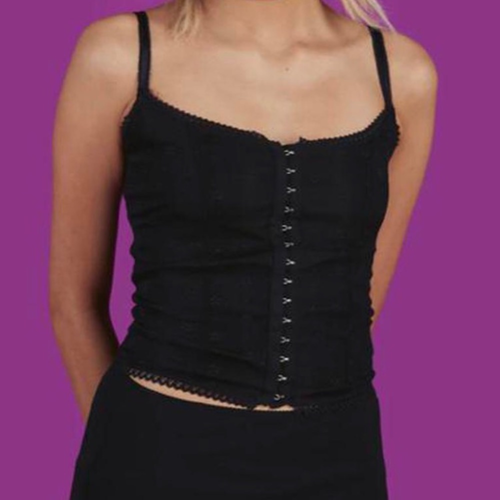 🟥SOLD🟥 NWT UNIF DEW CAMI XS